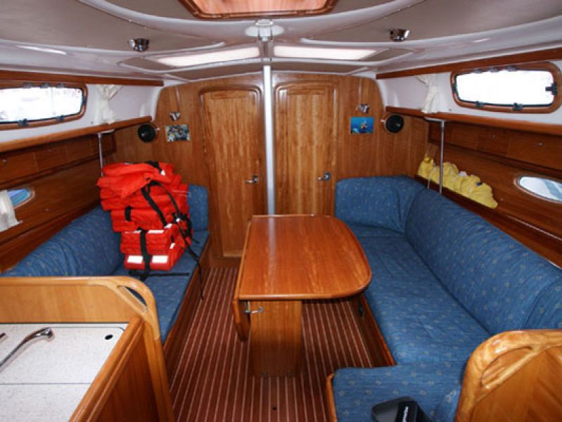 Bavaria 37 Cruiser