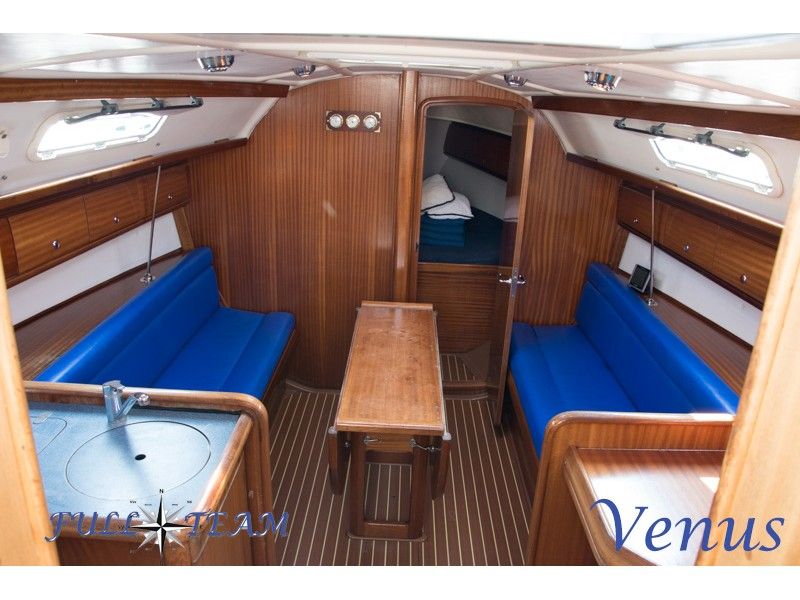 Bavaria 32