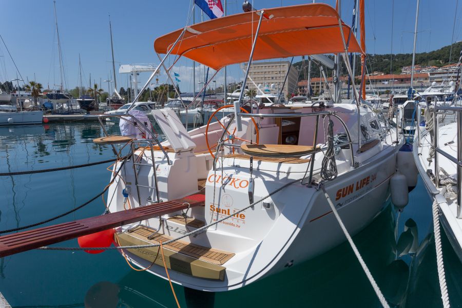 Elan 344 Impression