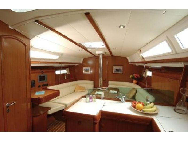 Sun Odyssey 39i