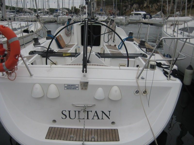 Beneteau First 407