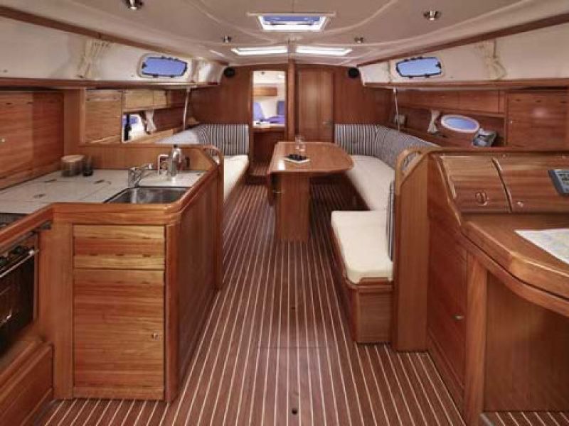 Bavaria 37 C