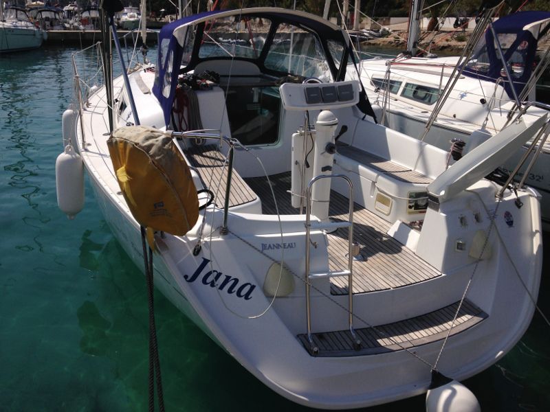 Sun Odyssey 32i