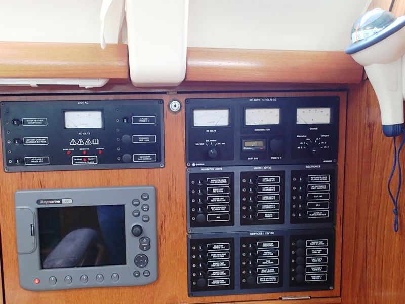 Sun Odyssey 45