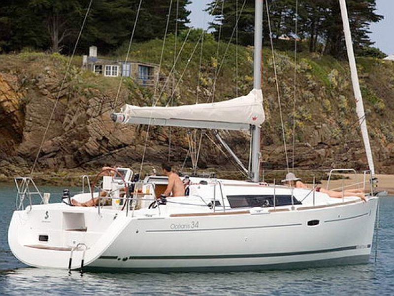 Oceanis 34