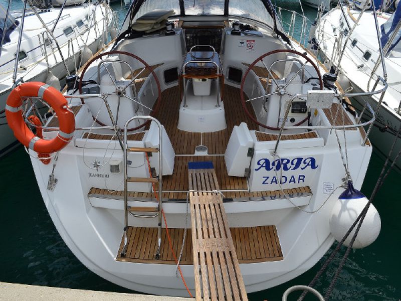 Sun Odyssey 44i