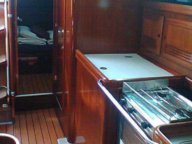 Oceanis 423