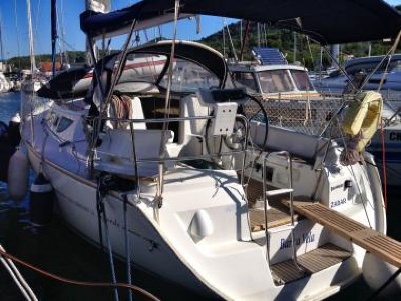 Sun Odyssey 32
