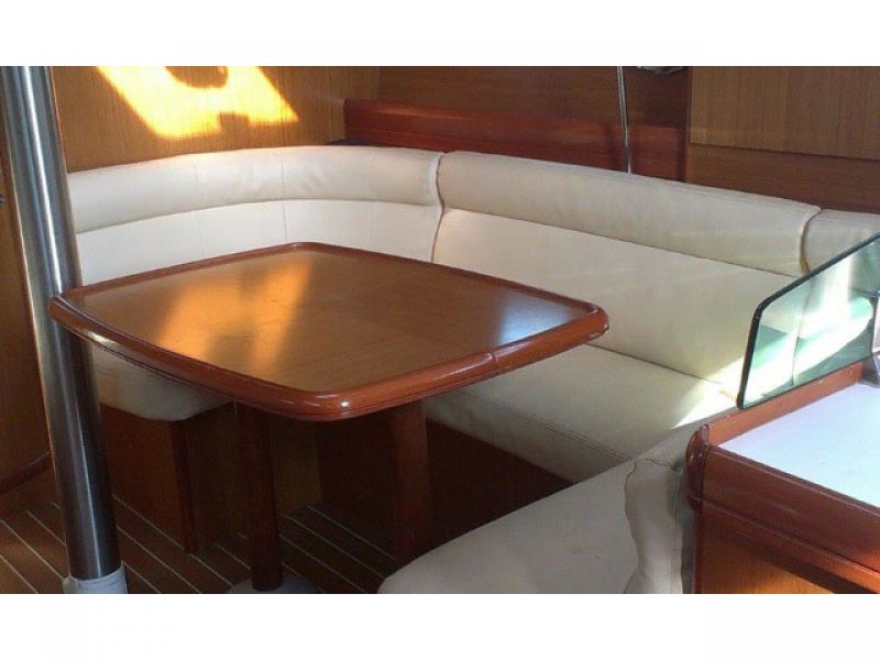 Sun Odyssey 39i