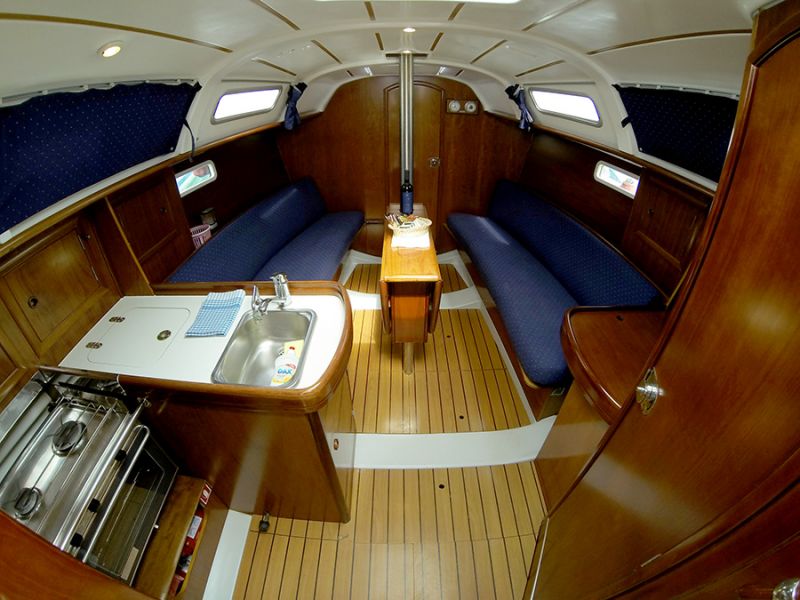 Oceanis Clipper 311