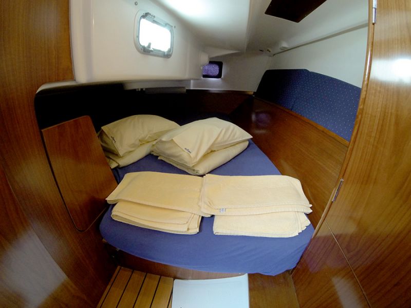 Oceanis Clipper 311