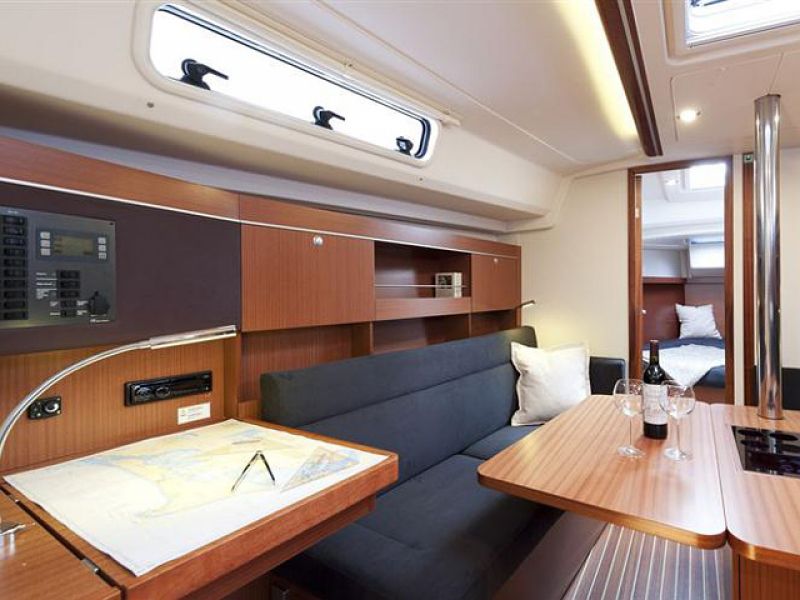 Hanse 385