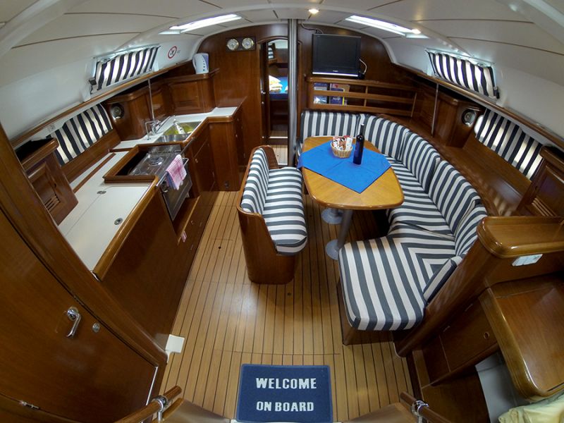 Oceanis Clipper 411