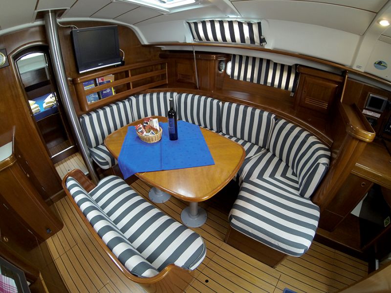 Oceanis Clipper 411