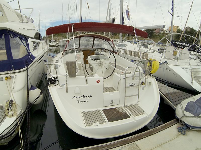 Oceanis Clipper 411