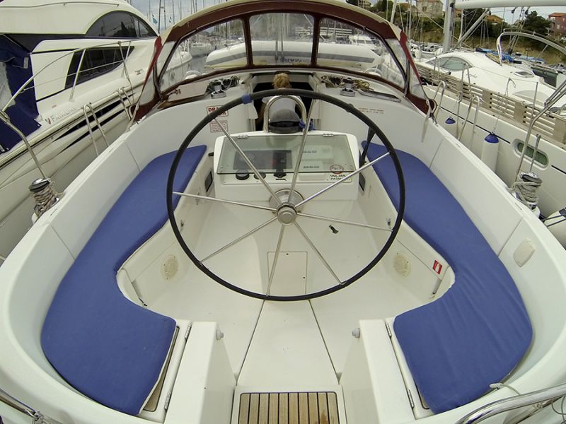 Oceanis Clipper 411