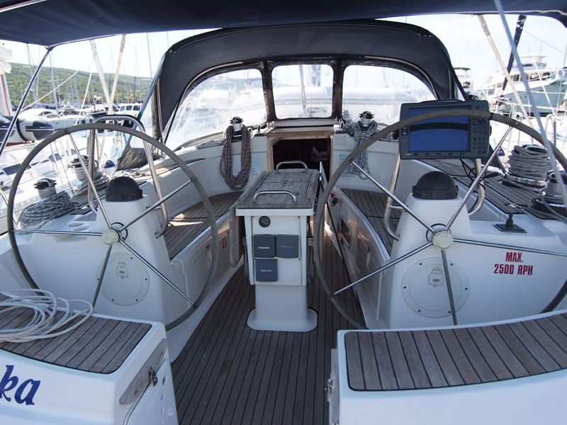 Bavaria 49 