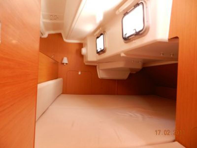 Sun Odyssey 33i