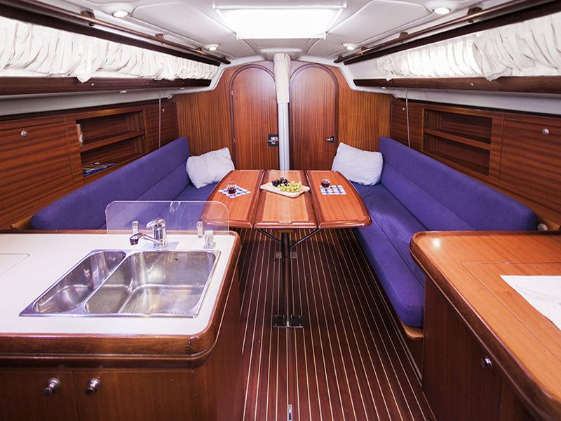 Salona 37
