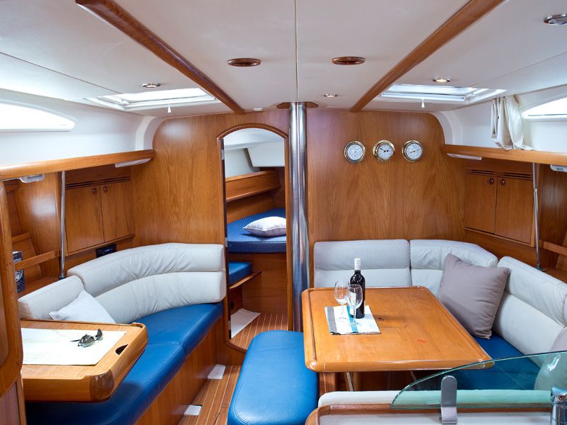 Sun Odyssey 403