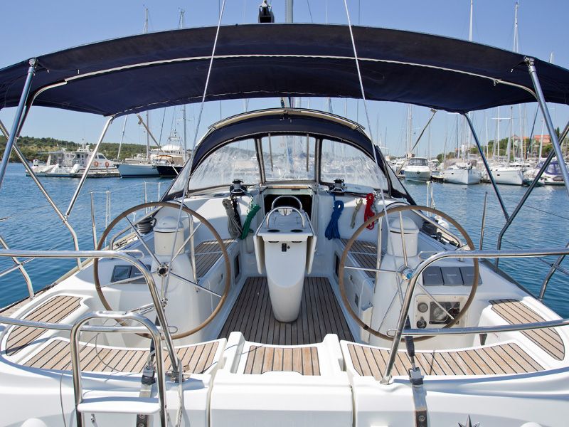 Sun Odyssey 403