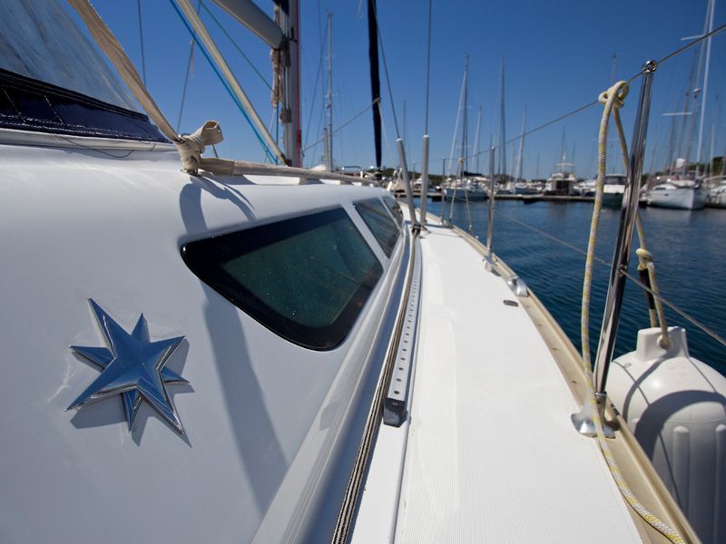 Sun Odyssey 403