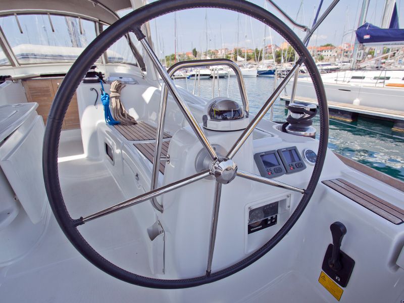 Oceanis 50 Family