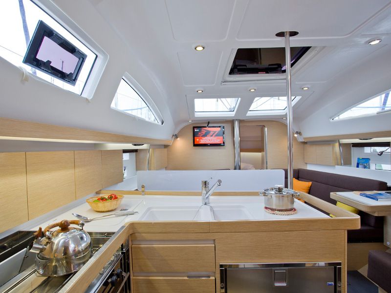 Elan 394 Impression
