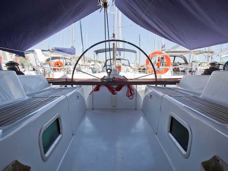 Beneteau First 407