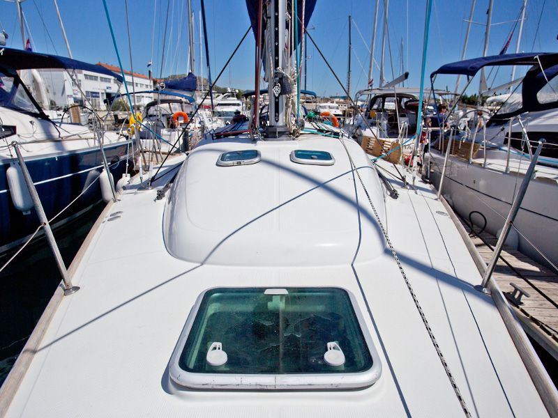 Beneteau First 407
