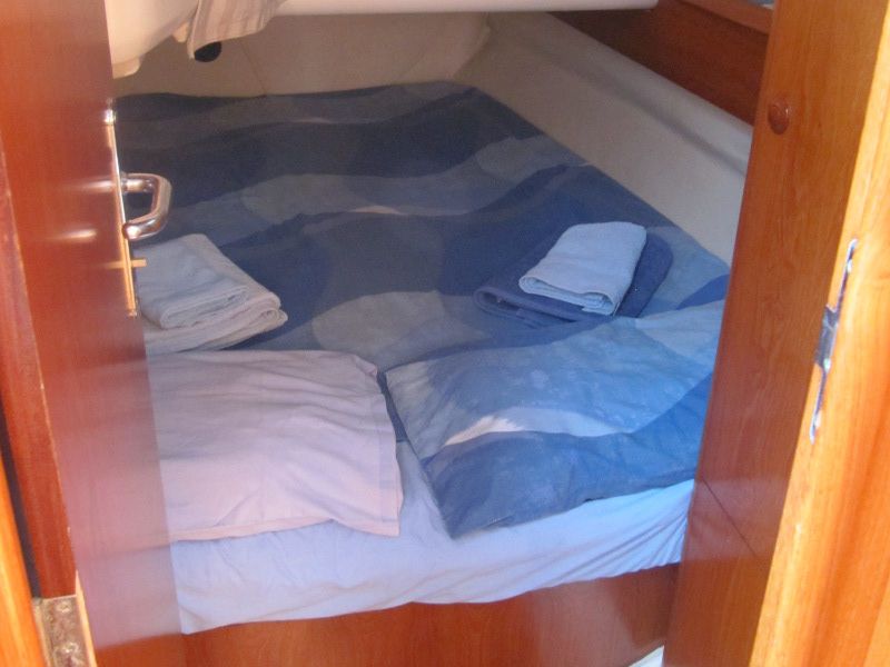 Sun Odyssey 35