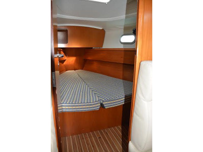 Sun Odyssey 35