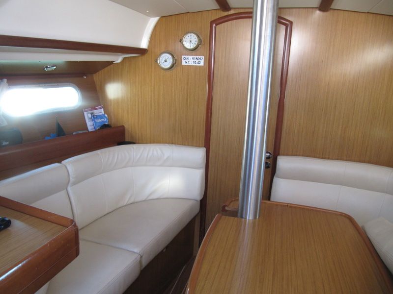 Sun Odyssey 36i