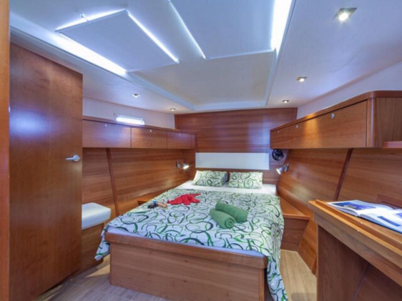 Hanse 540