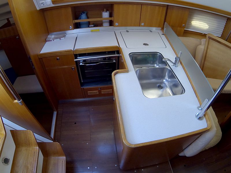 Elan 384 Impression