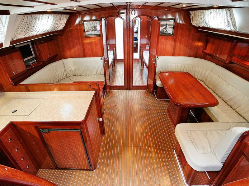 Ocean Star 561 - 5 cabins