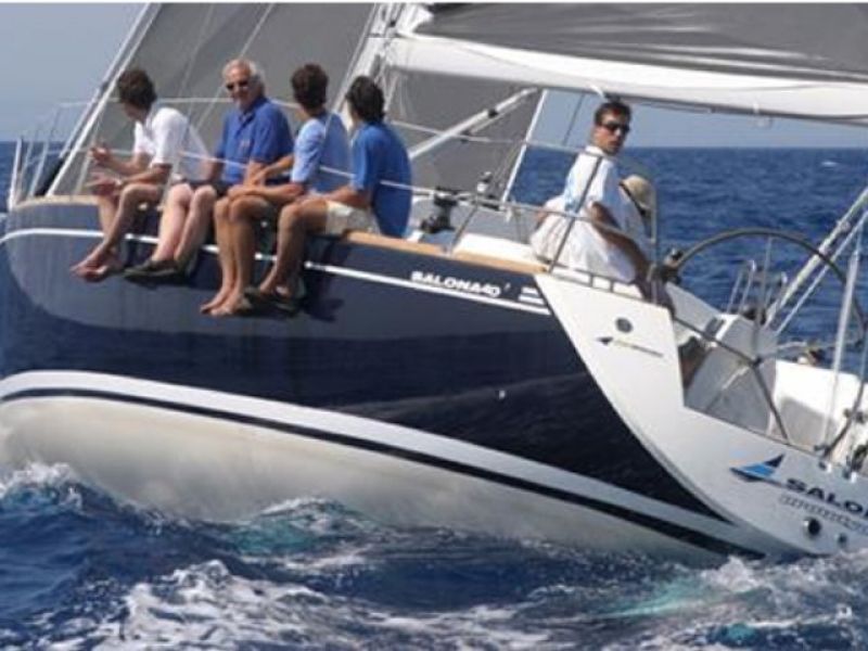 Salona 40(2)