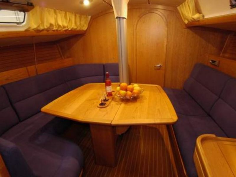 Salona 40(2)
