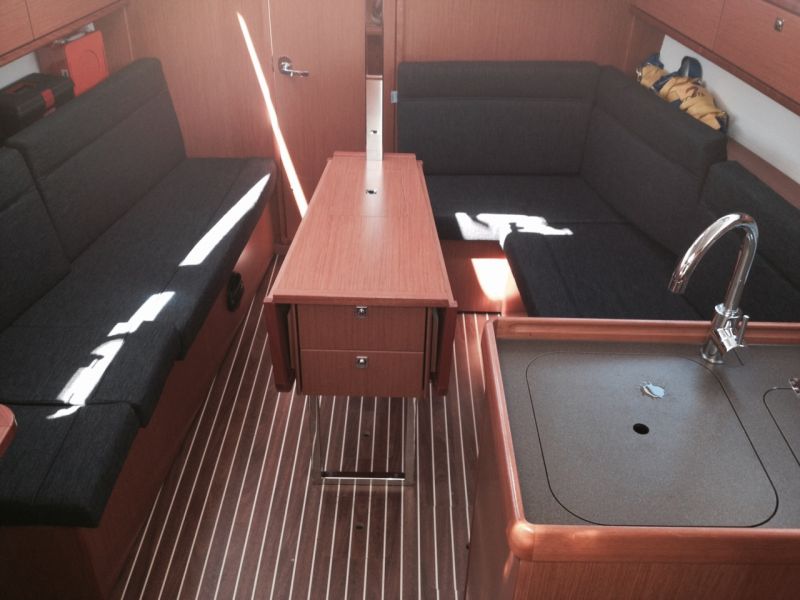 Bavaria 33 Cruiser