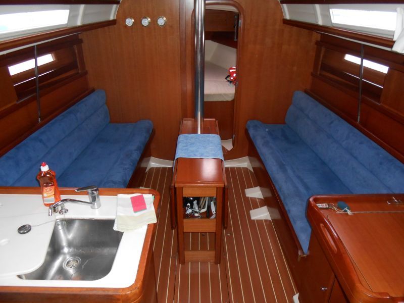 Dufour 325 GL