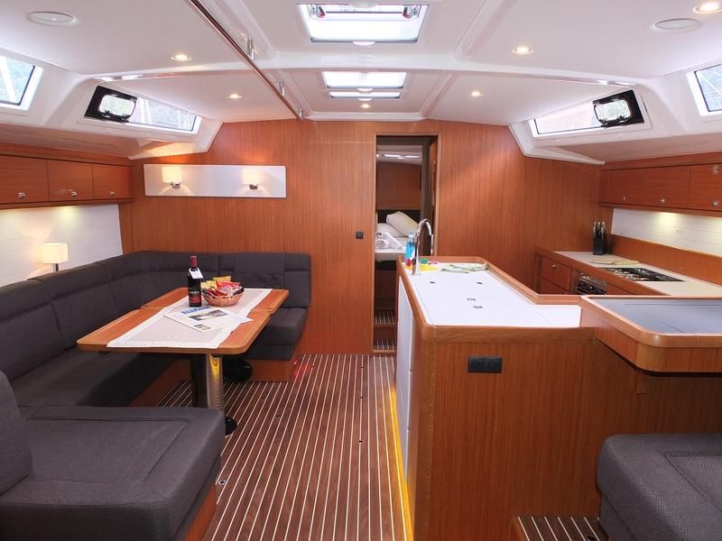 Bavaria 56 Cruiser