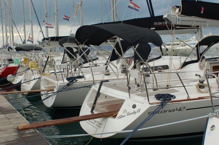 Salona 42