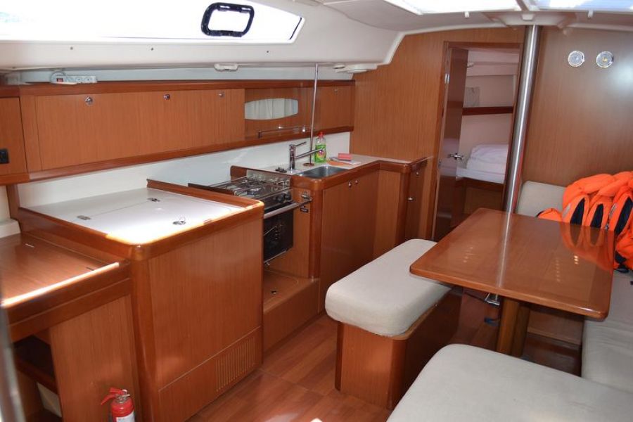 Oceanis 40 
