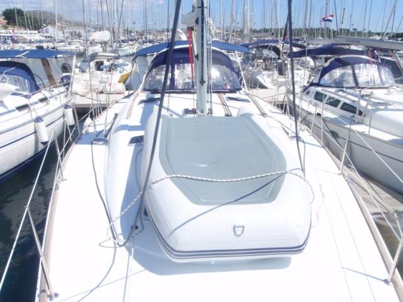 Sun Odyssey 49i