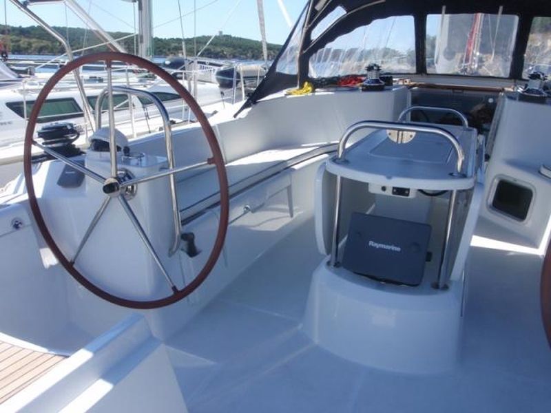 Sun Odyssey 49i