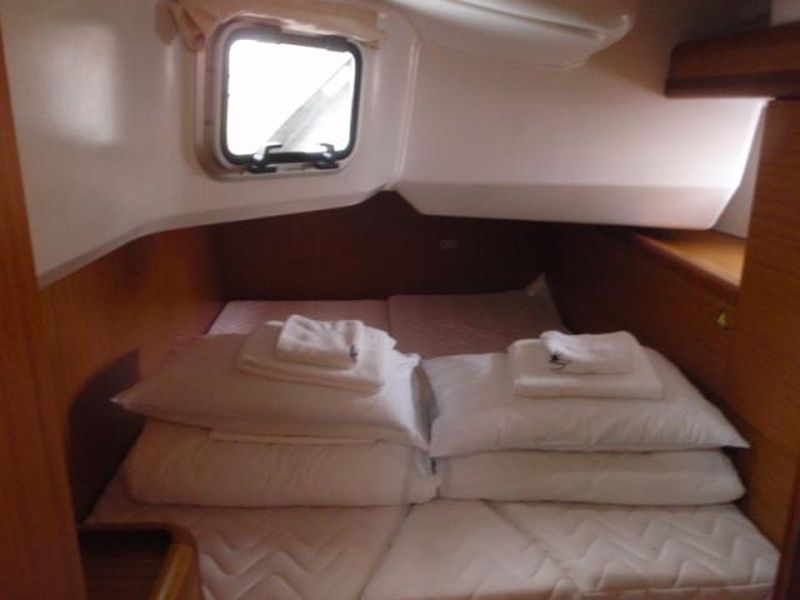 Sun Odyssey 49i