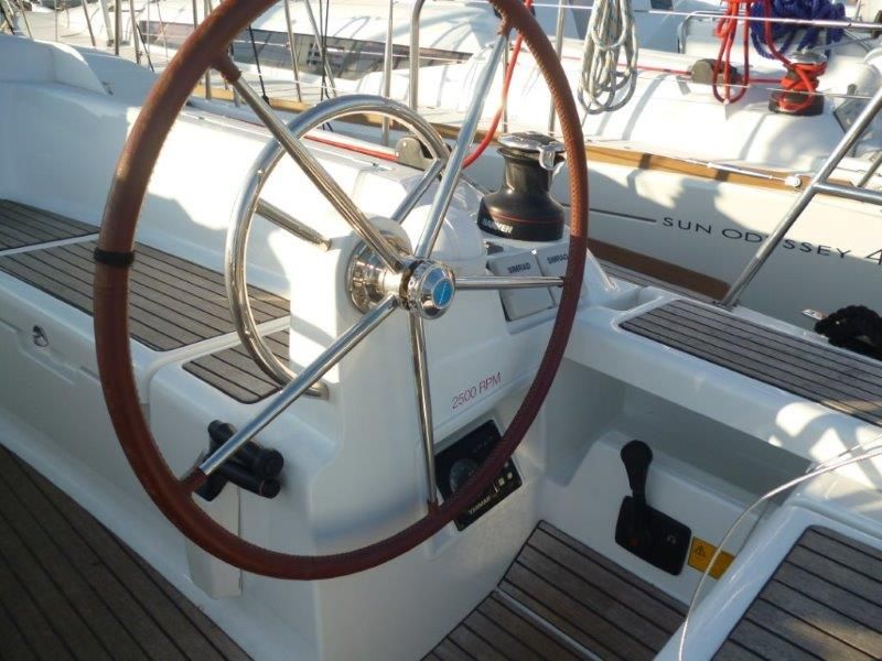 Sun Odyssey 439