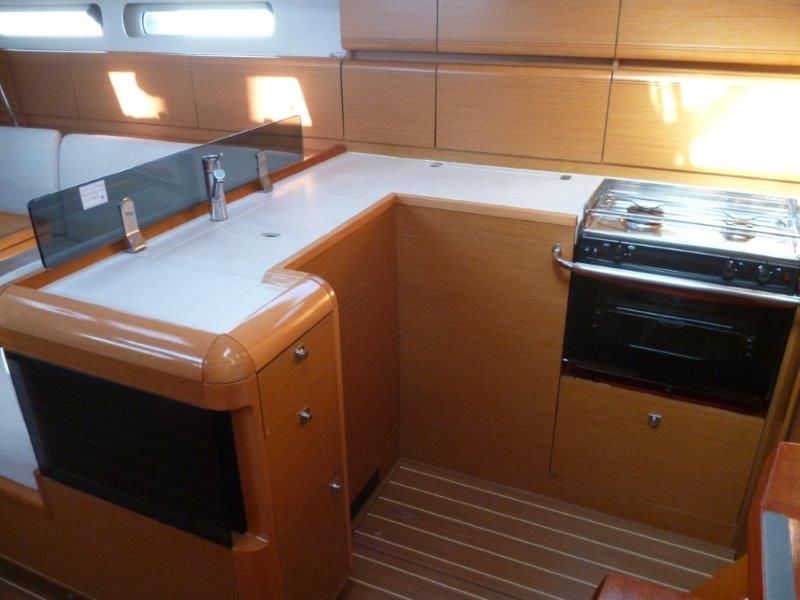 Sun Odyssey 439