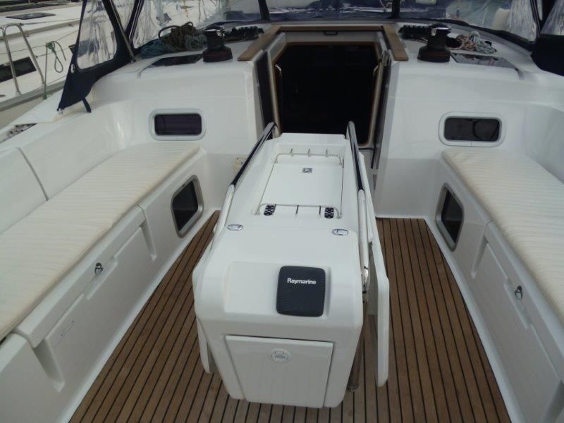 Oceanis 43