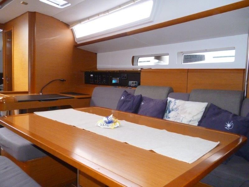 Oceanis 43